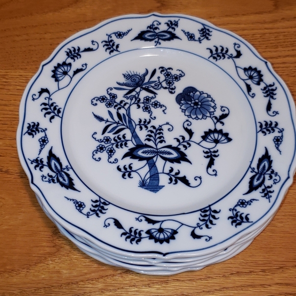 Blue Danube (Japan) Other - Blue Danube Japan Vintage Salad plates set of 6